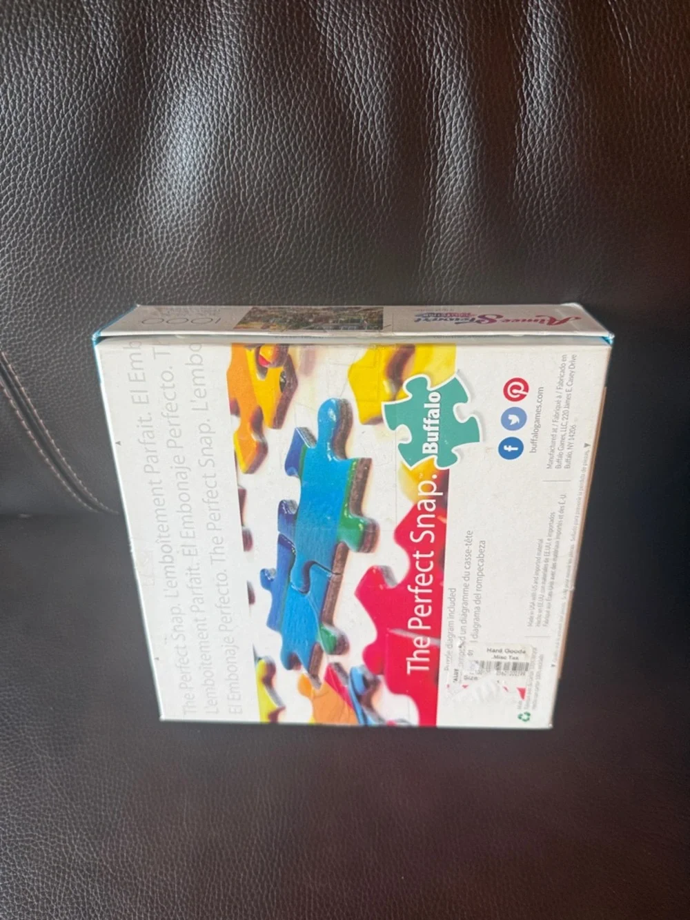 Buffalo  Aimee Stewart Yard Sale 1000-Piece Puzzle. Has poster - Picture 2 of 4